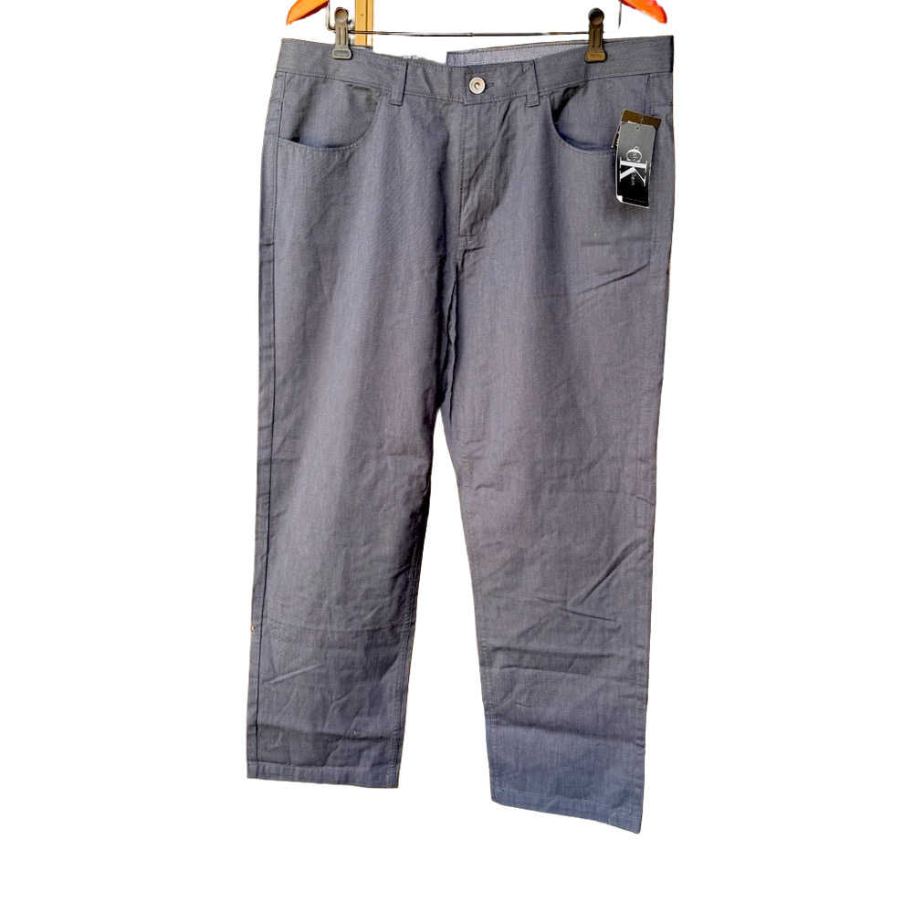Calvin Klein men’s pants New with Tag navy blue 100% cotton, reinforced pockets